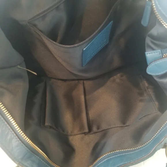 Coach Campbell Izzy Teal Tote Suede Bag w/ Shoulder strap. Good used condition. - Picture 5 of 16